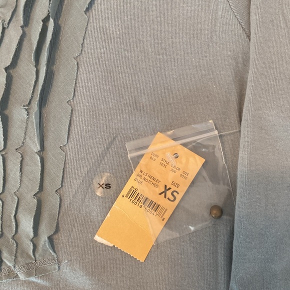 Women’s long sleeve top - Picture 3 of 7